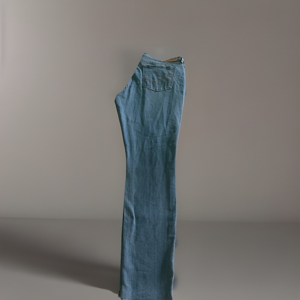 Levi's‎ Women's Signature Midrise Skinny 16L 33x32 Stretchy Slimming NWOT